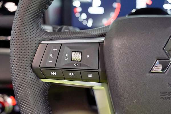 2025 Mitsubishi Outlander Exceed ZM