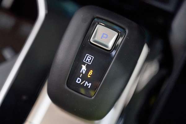 2025 Mitsubishi Outlander Exceed ZM