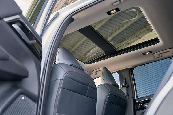 2025 Mitsubishi Outlander Exceed ZM