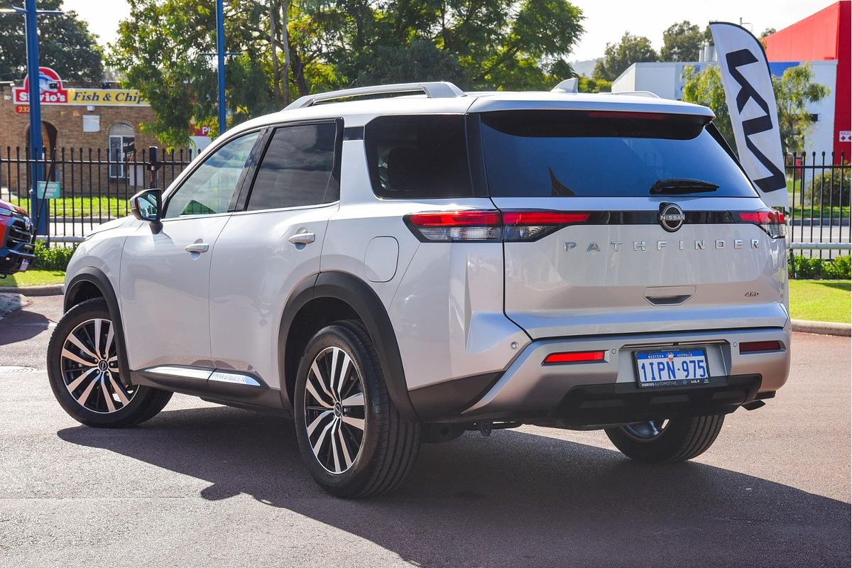 2023 Nissan Pathfinder Ti-L R53