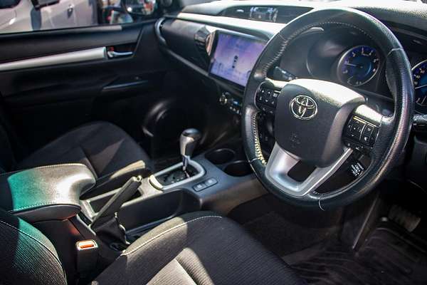 2019 Toyota Hilux SR5 GUN126R 4X4