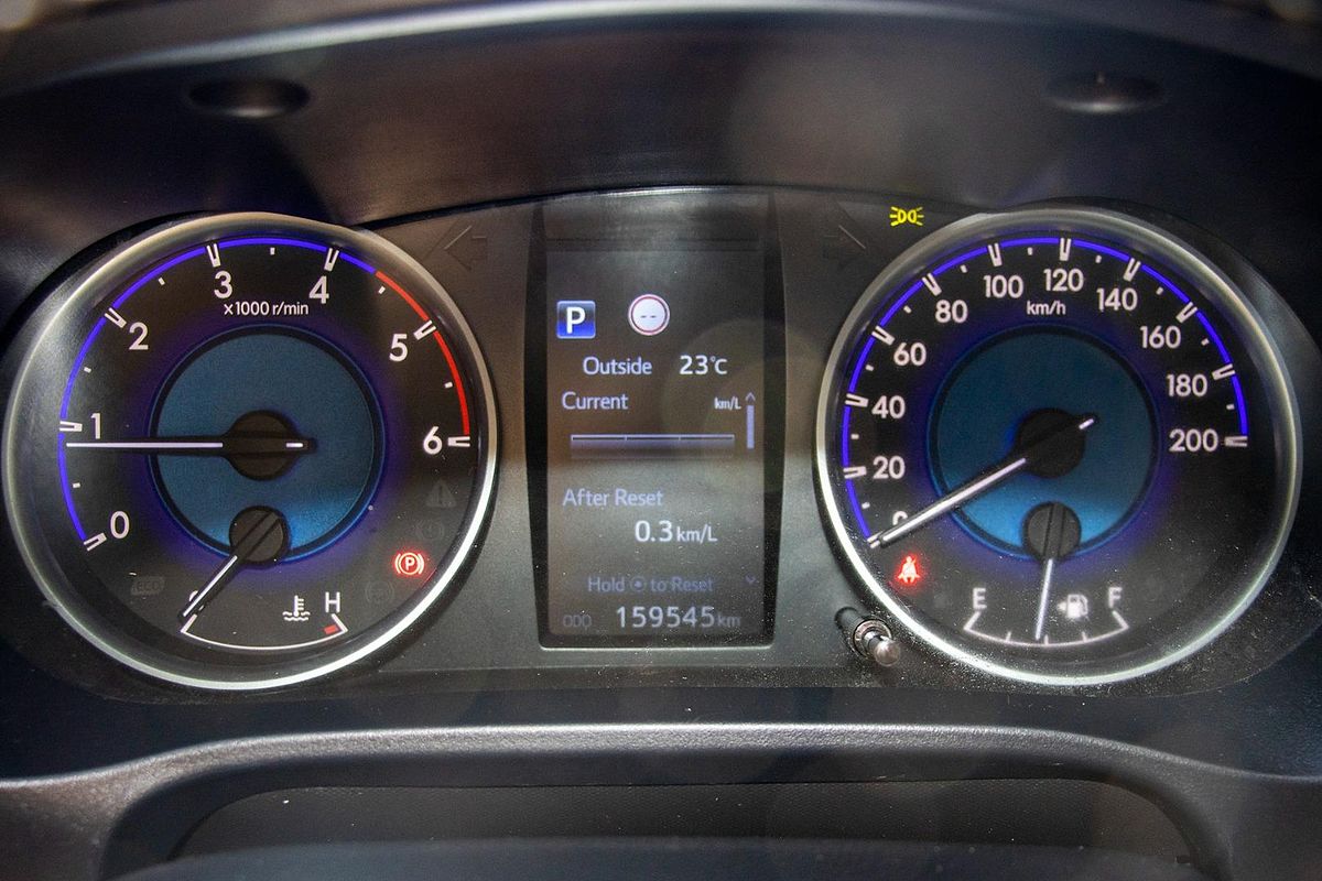 2019 Toyota Hilux SR5 GUN126R 4X4