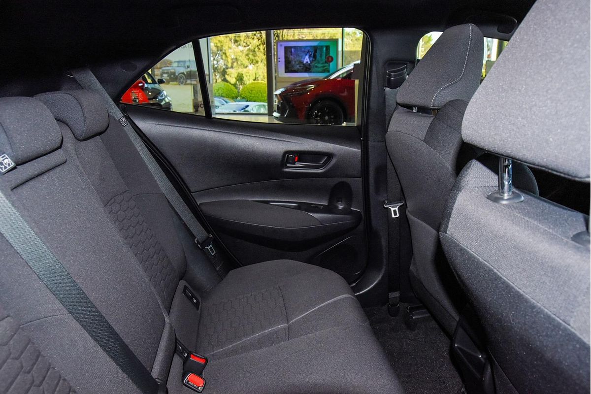 2019 Toyota Corolla Ascent Sport MZEA12R