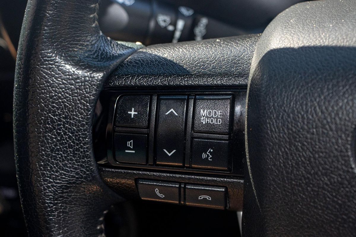 2019 Toyota Hilux SR5 GUN126R 4X4