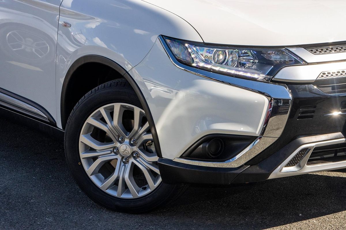 2020 Mitsubishi Outlander ES ZL