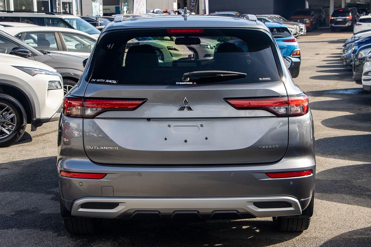 2021 Mitsubishi Outlander Exceed ZM