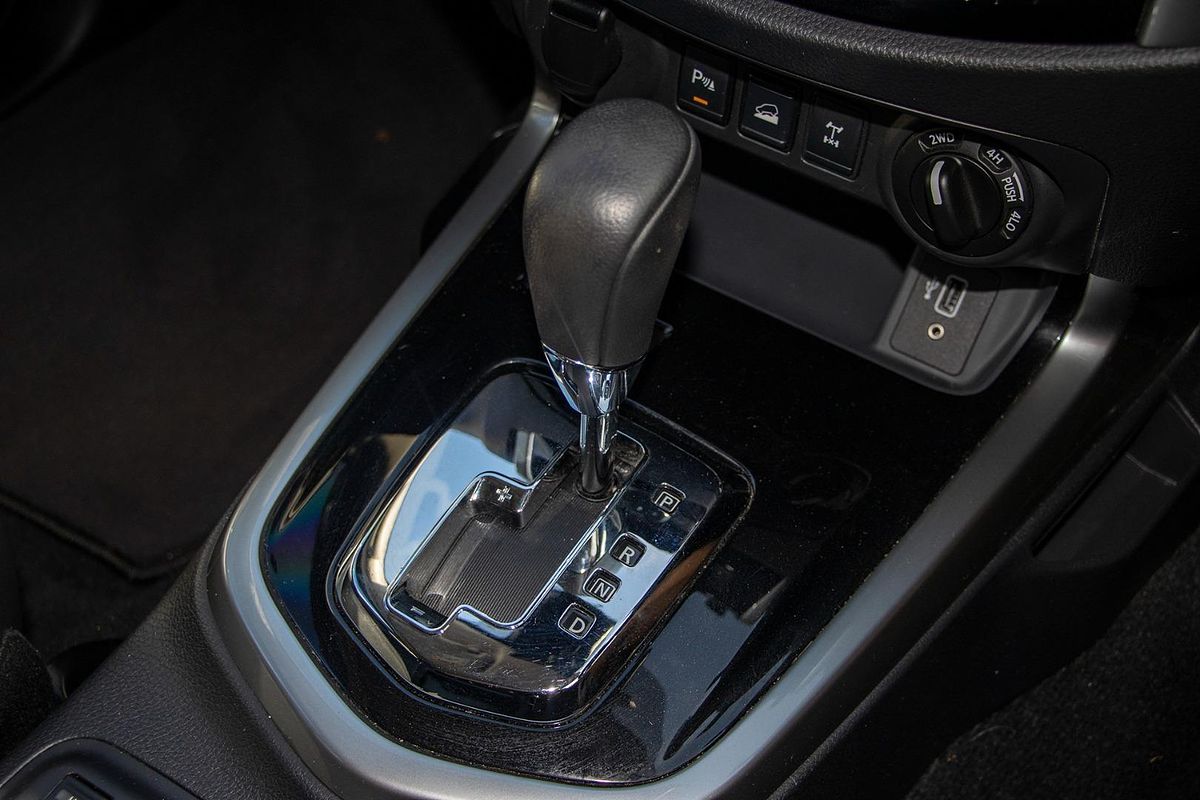 2022 Nissan Navara ST-X D23 4X4