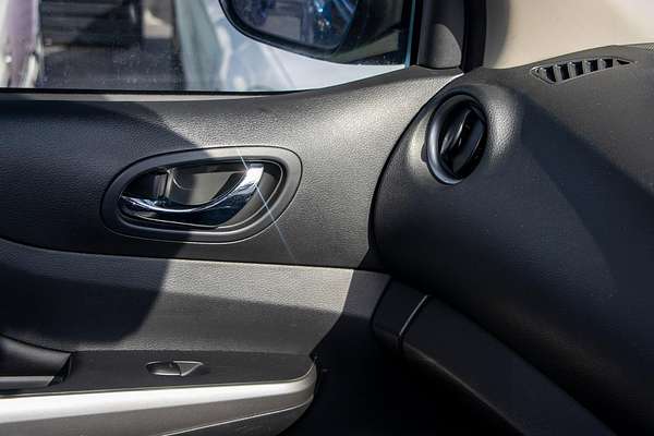 2022 Nissan Navara ST-X D23 4X4