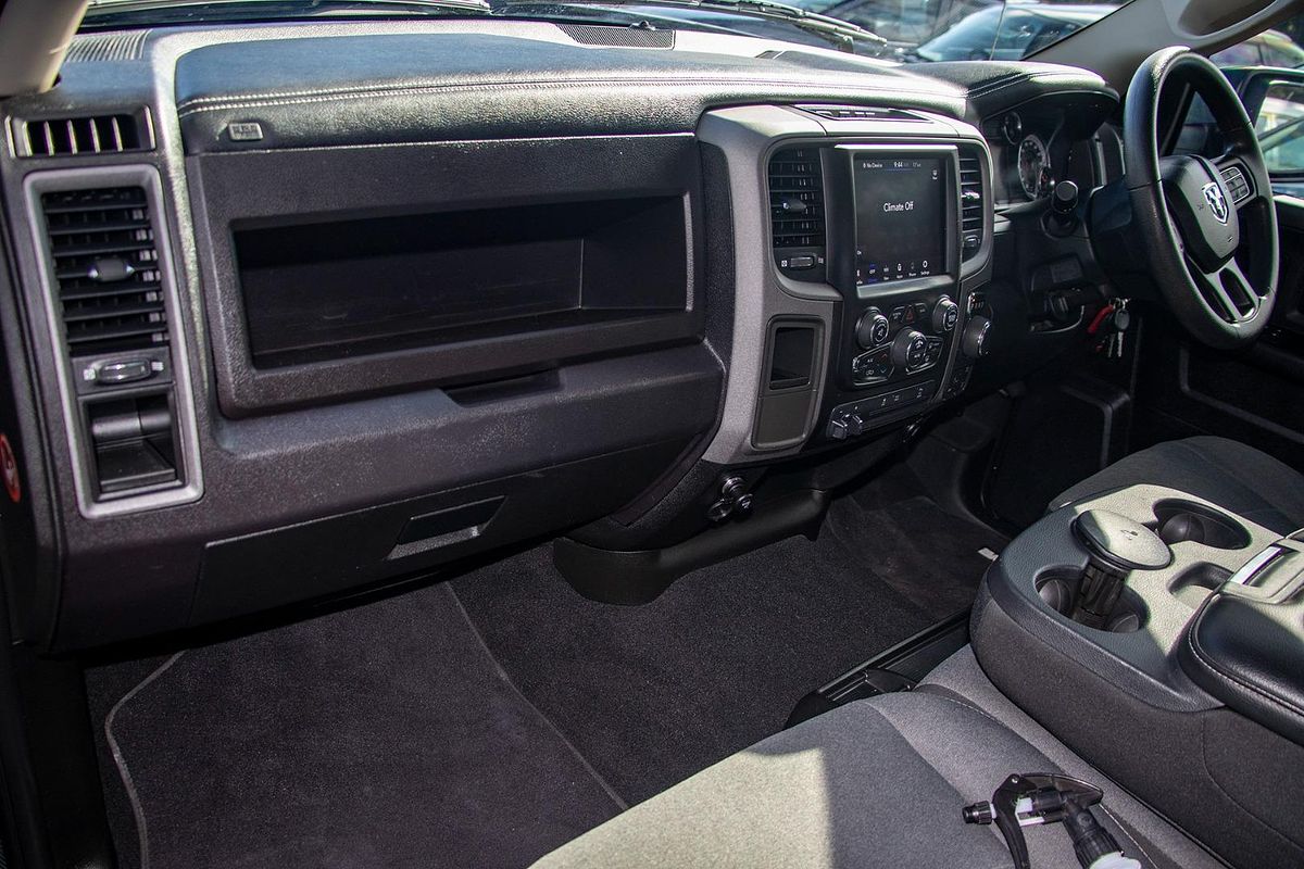 2021 RAM 1500 Express RamBox DS 4X4 SWB
