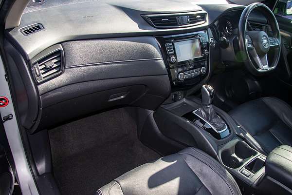 2017 Nissan X-TRAIL ST-L T32 Series II