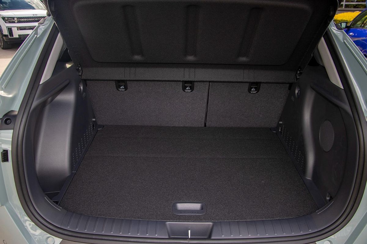 2025 Hyundai Kona Premium SX2.V2
