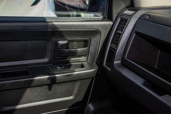 2021 RAM 1500 Express RamBox DS 4X4 SWB