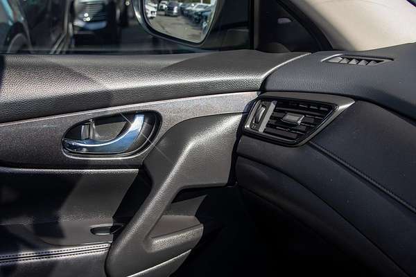 2017 Nissan X-TRAIL ST-L T32 Series II