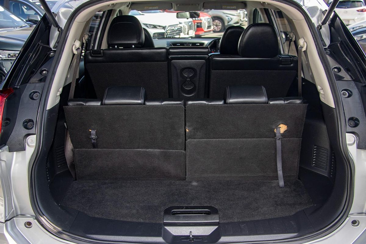 2017 Nissan X-TRAIL ST-L T32 Series II