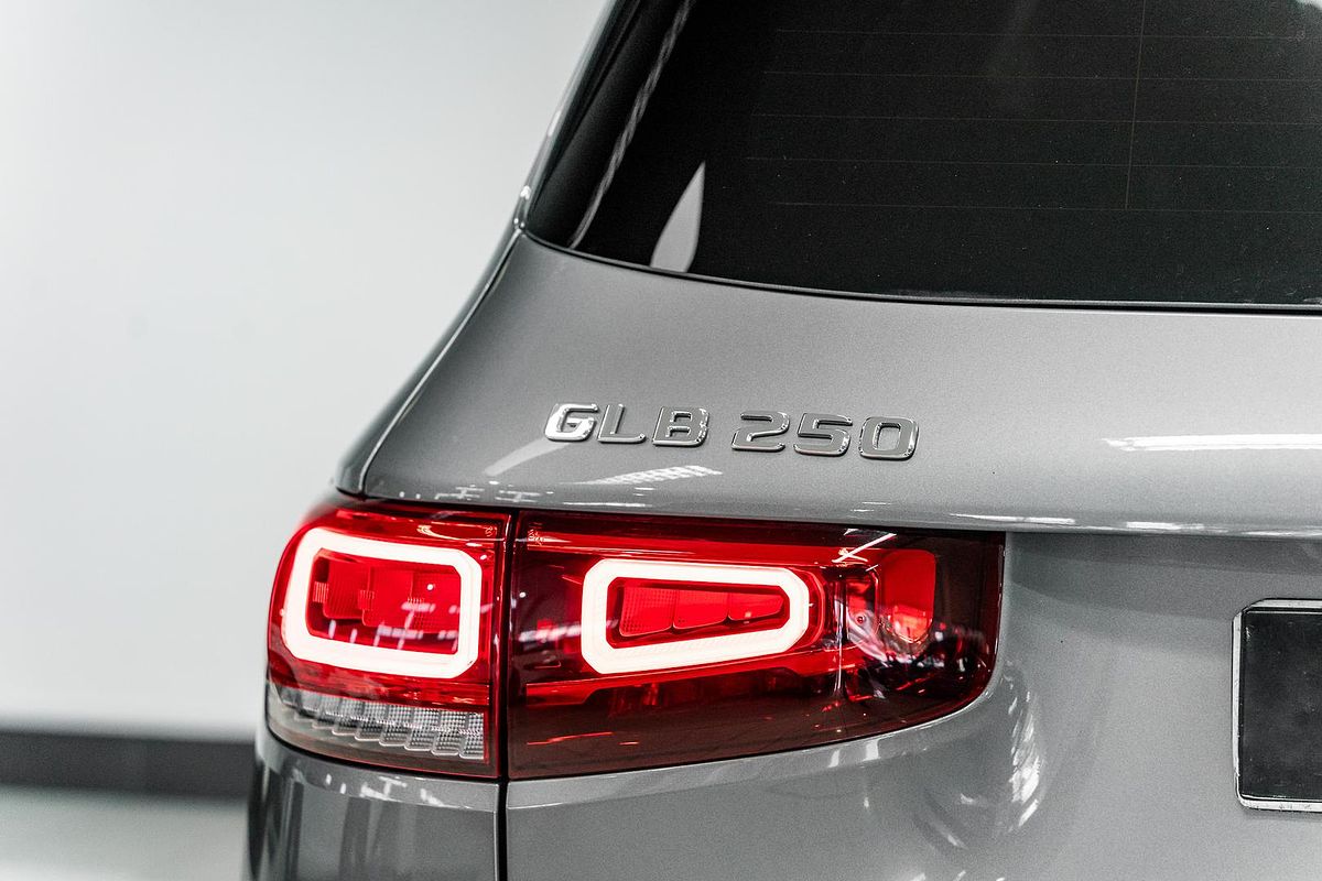 2024 Mercedes-Benz GLB-Class GLB250 X247