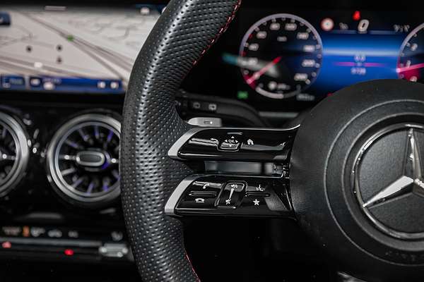 2024 Mercedes-Benz GLB-Class GLB200 X247