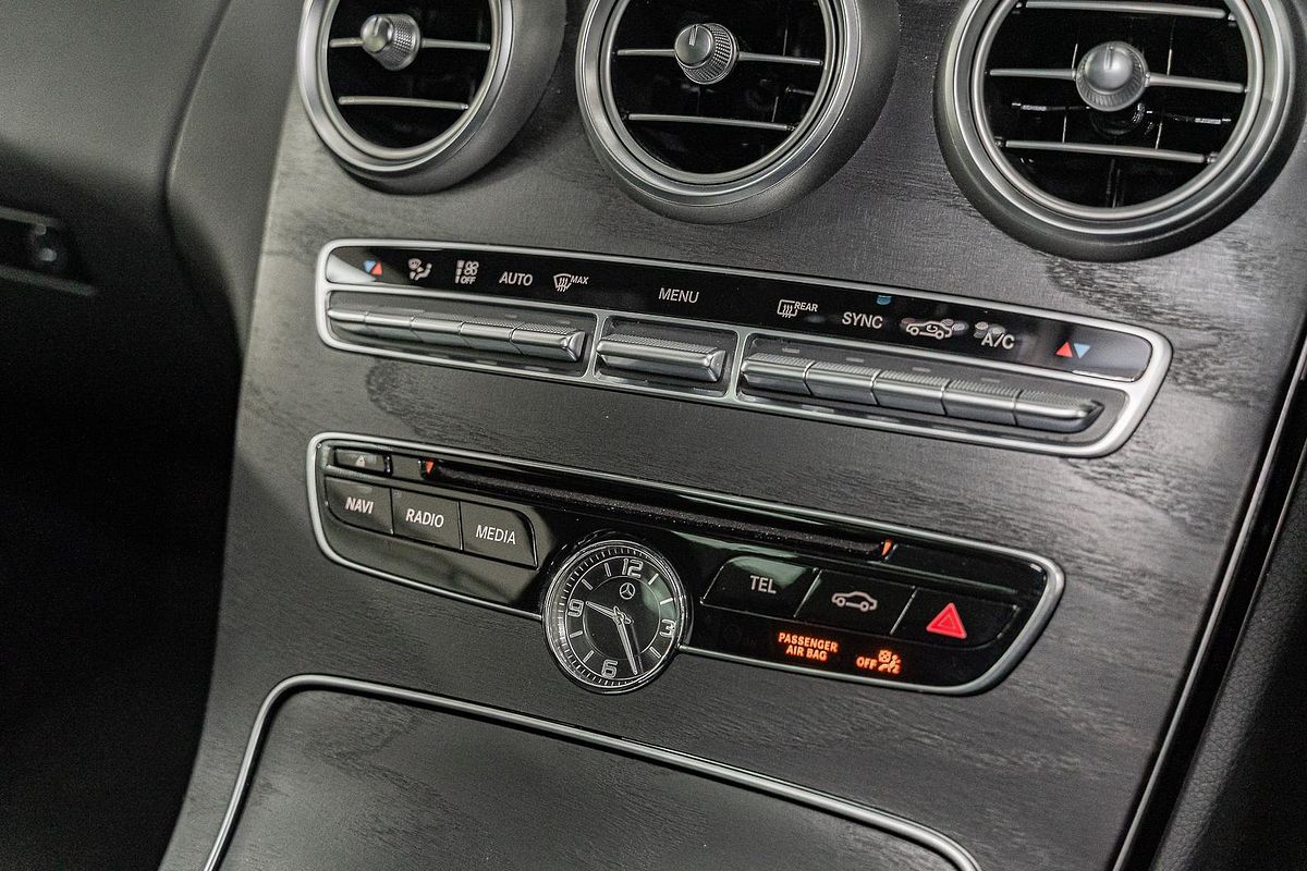 2016 Mercedes-Benz C-Class C300 C205