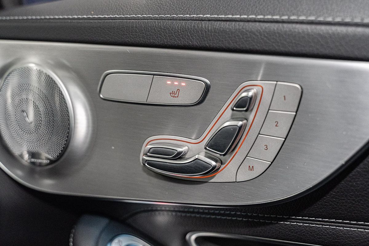 2016 Mercedes-Benz C-Class C300 C205