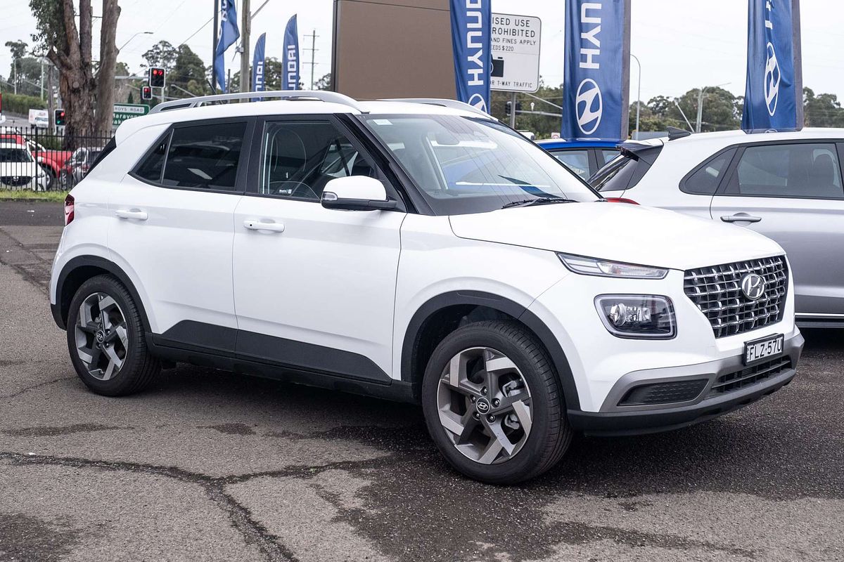 2024 Hyundai Venue Elite QX.V5