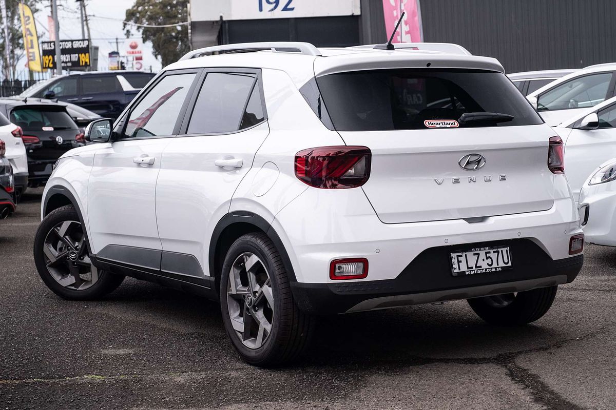 2024 Hyundai Venue Elite QX.V5