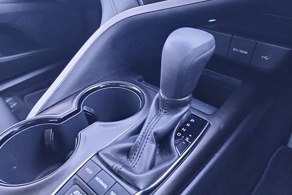 2021 Toyota Camry Ascent AXVH70R