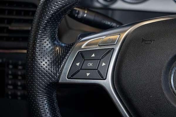 2012 Mercedes-Benz E-Class E250 CDI BlueEFFICIENCY Avantgarde A207