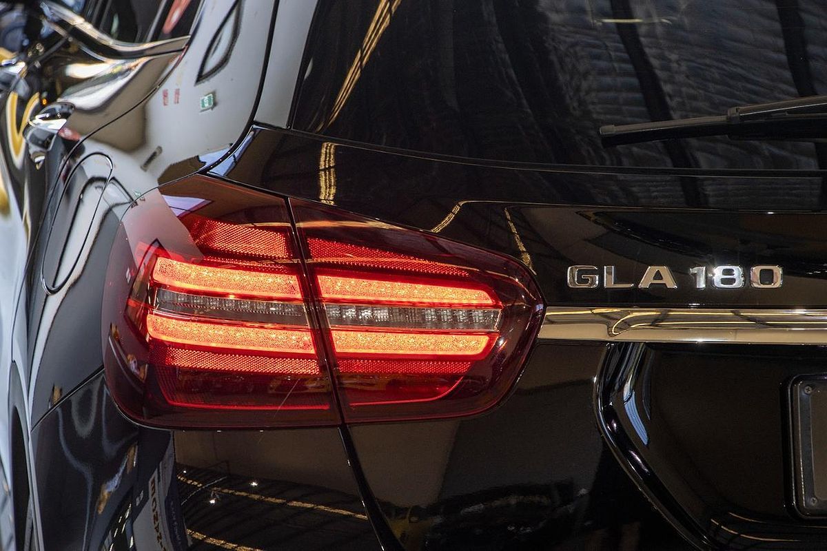 2018 Mercedes-Benz GLA-Class GLA180 X156