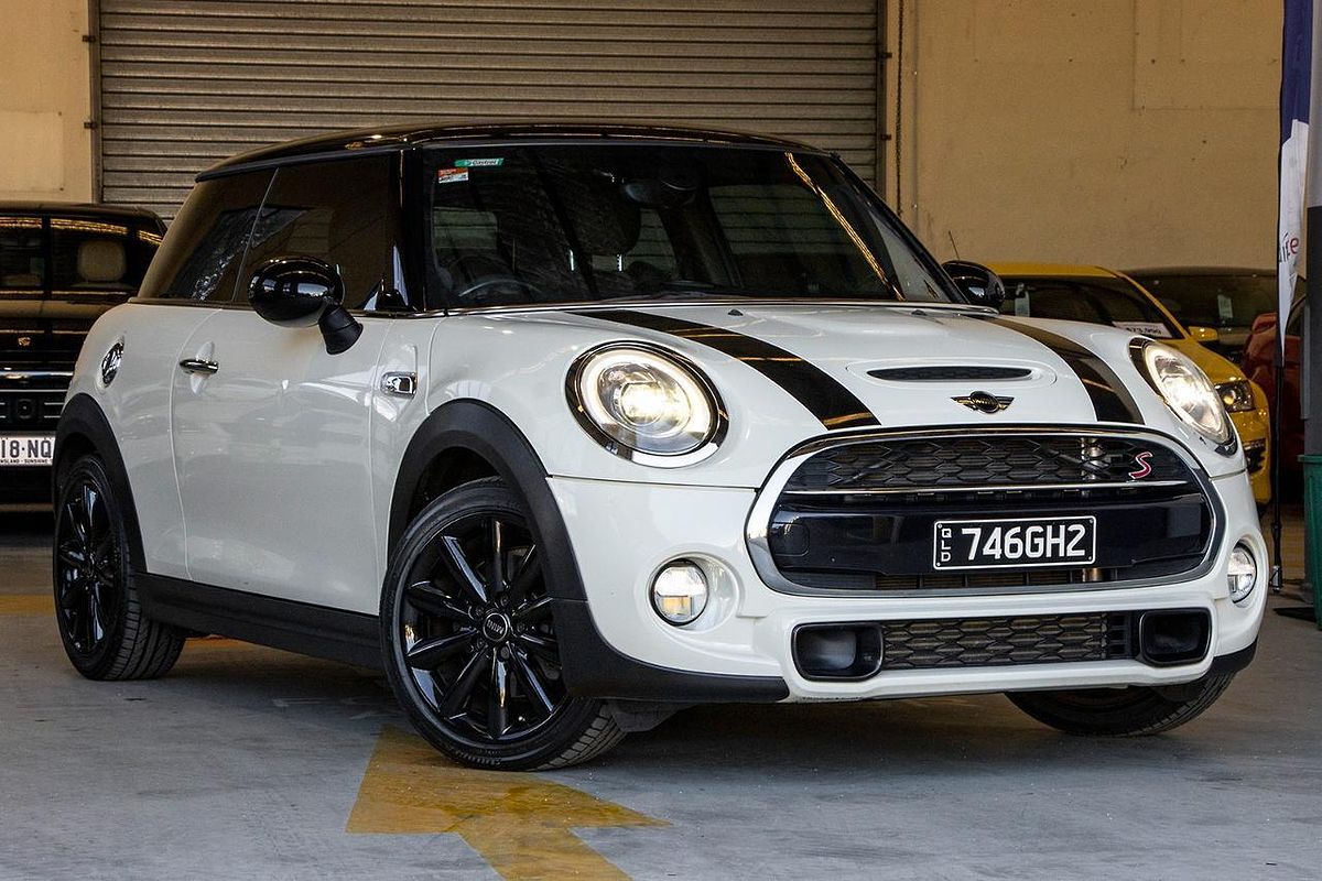 2016 MINI Hatch Cooper S F56