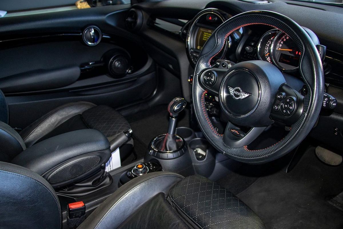 2016 MINI Hatch Cooper S F56