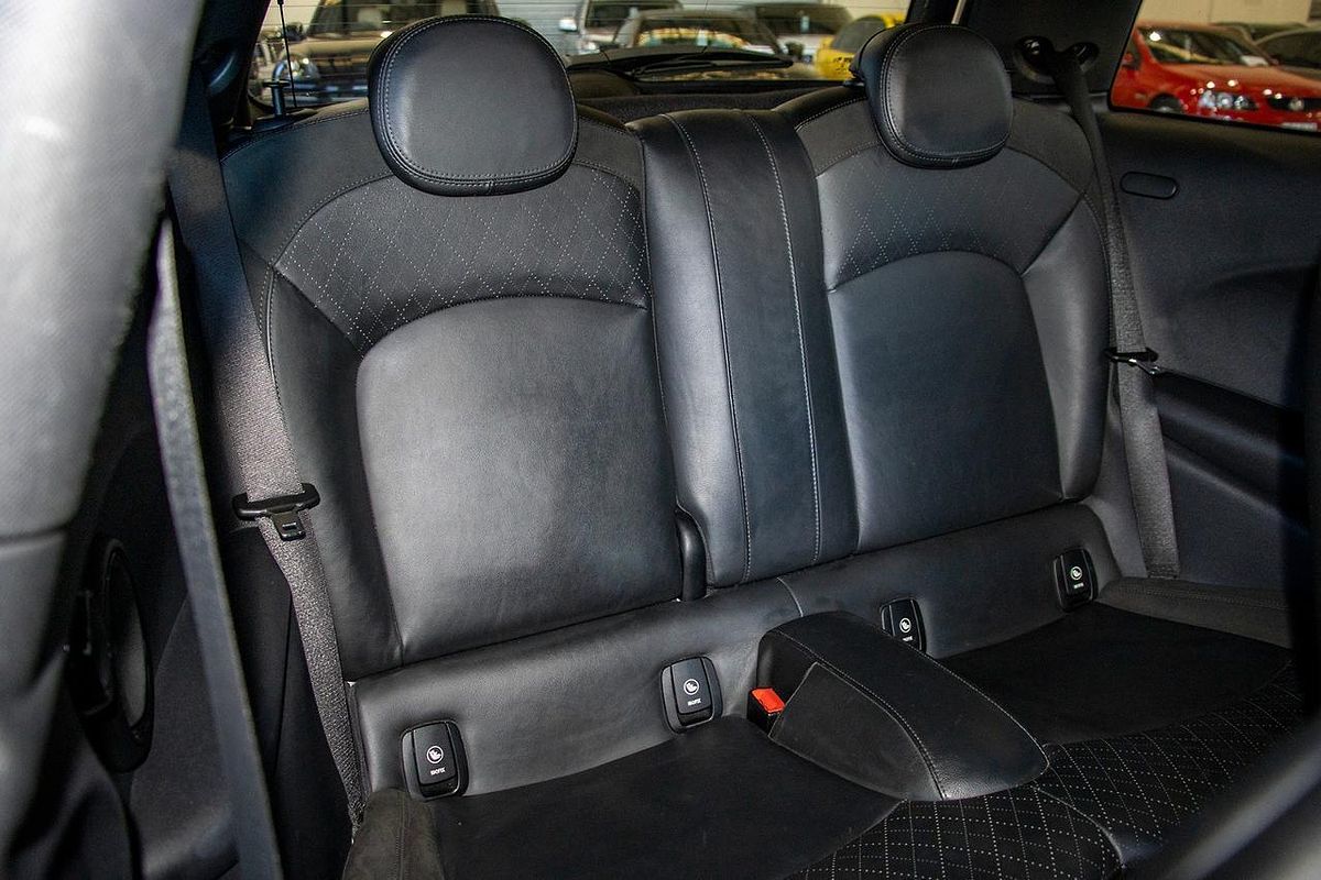2016 MINI Hatch Cooper S F56