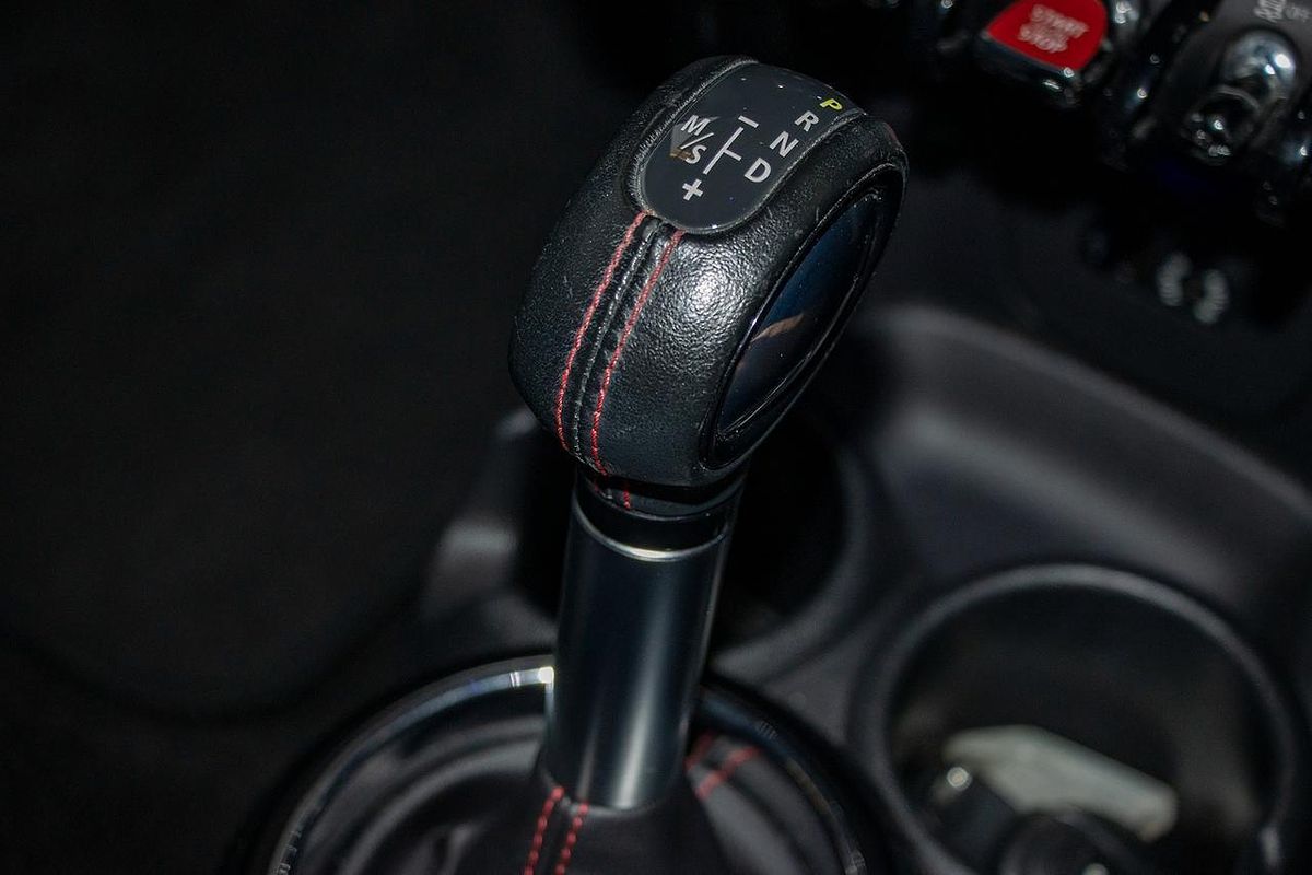 2016 MINI Hatch Cooper S F56