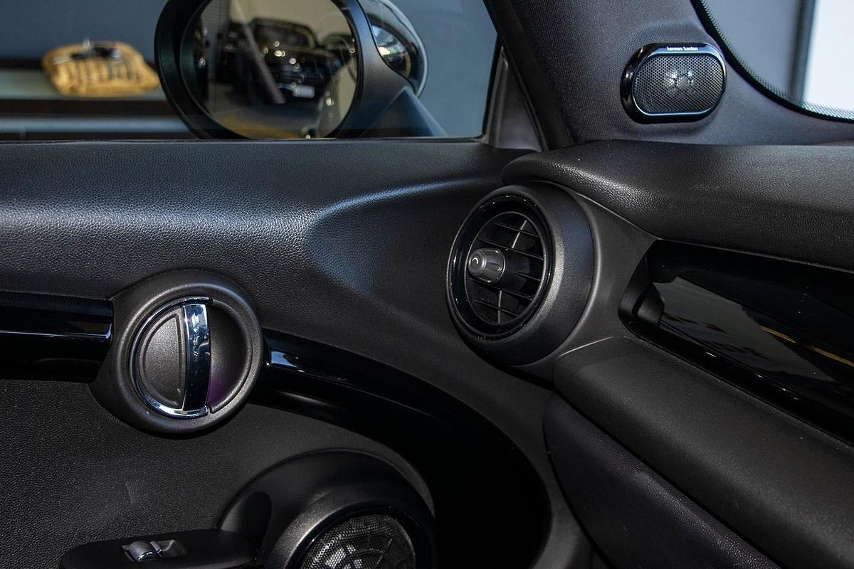 2016 MINI Hatch Cooper S F56