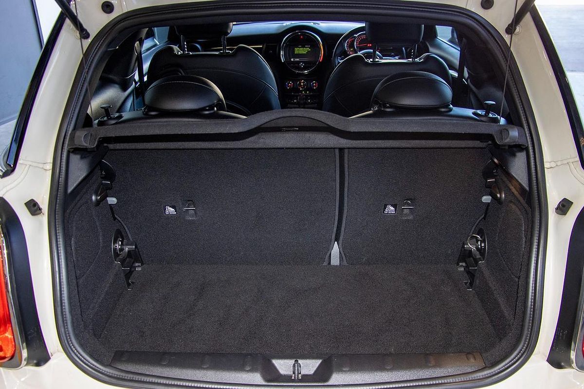 2016 MINI Hatch Cooper S F56