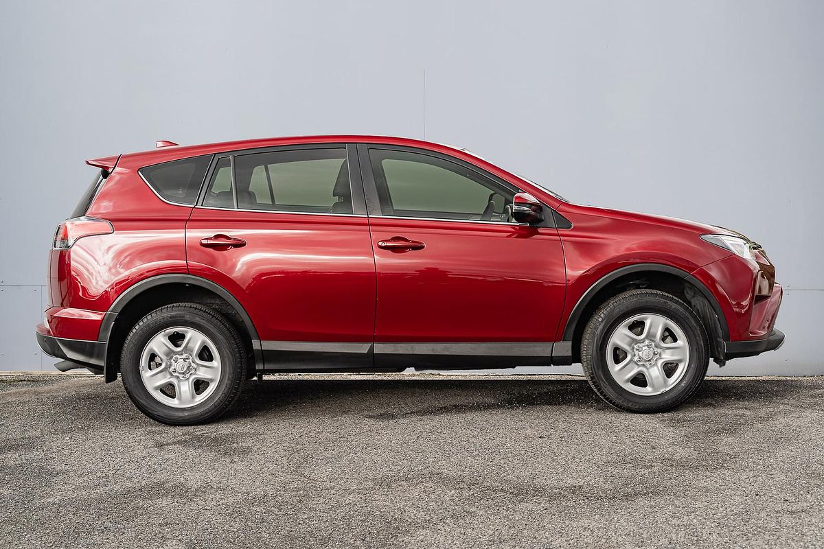 2018 Toyota RAV4 GX ZSA42R