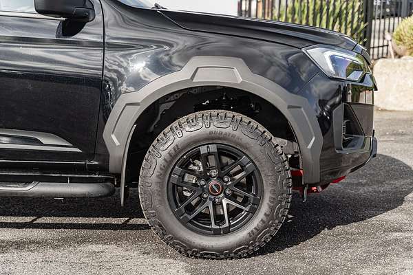 2024 Isuzu D-MAX BLADE 4X4