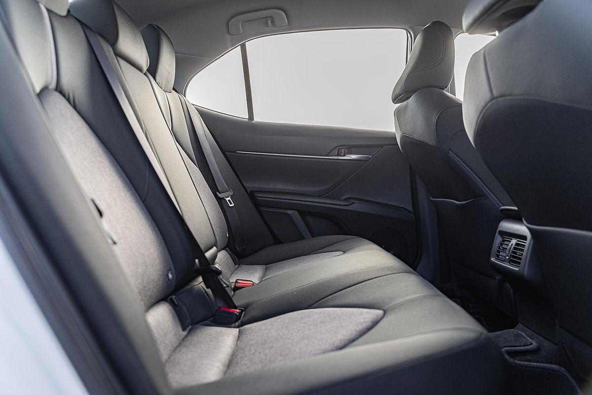 2021 Toyota Camry Ascent Sport AXVH70R
