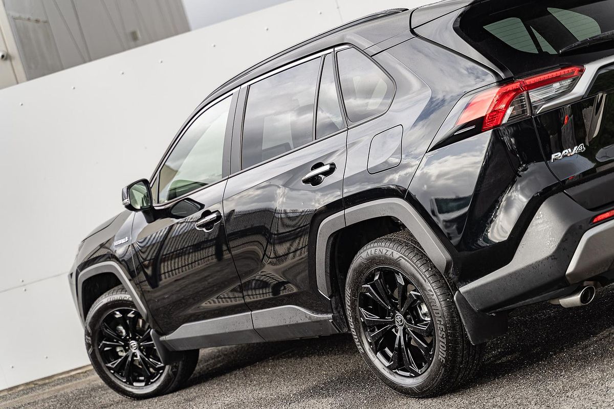 2024 Toyota RAV4 Cruiser AXAH52R