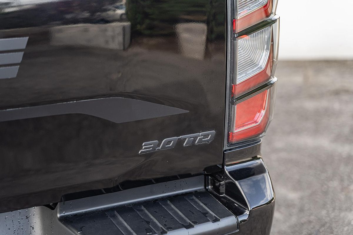 2024 Isuzu D-MAX BLADE 4X4