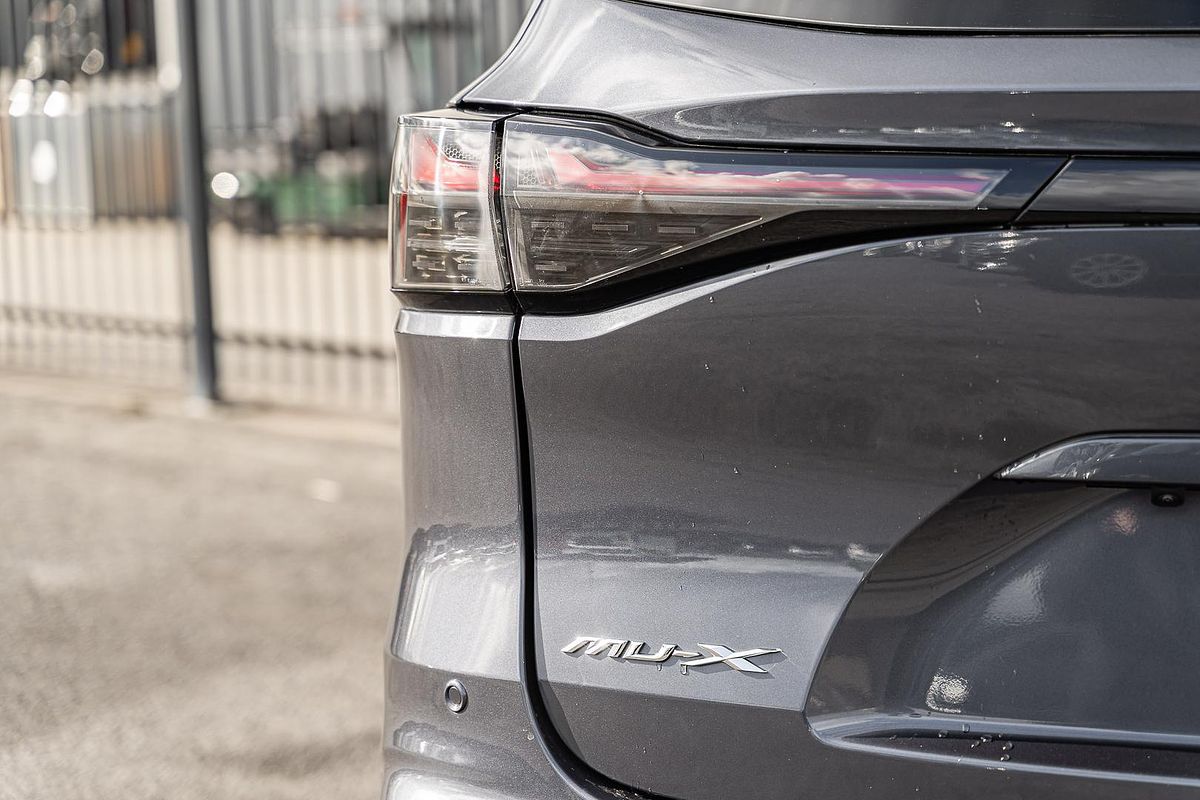 2025 Isuzu MU-X LS-U