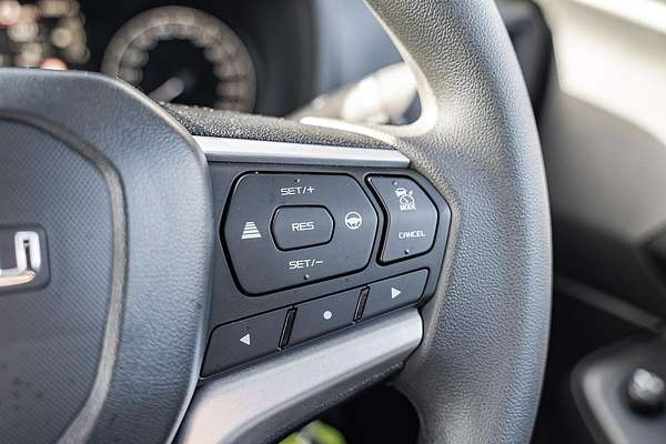 2025 Isuzu D-MAX SX 4X4