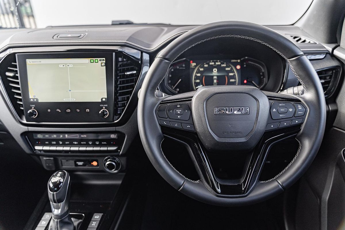 2024 Isuzu D-MAX BLADE 4X4