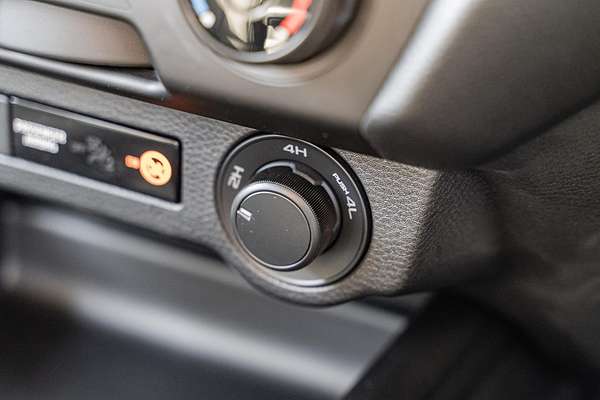 2025 Isuzu D-MAX SX 4X4