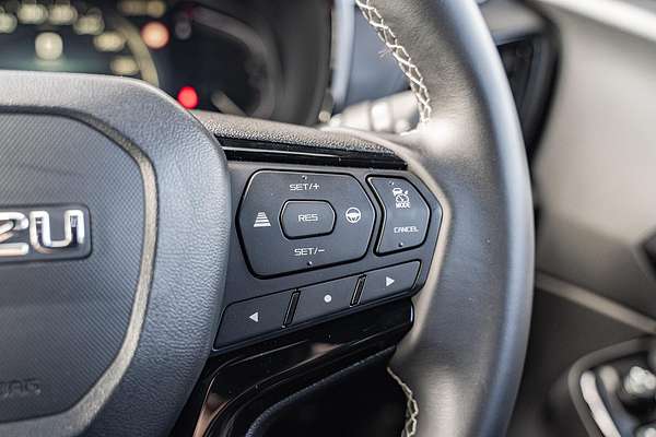 2024 Isuzu D-MAX BLADE 4X4