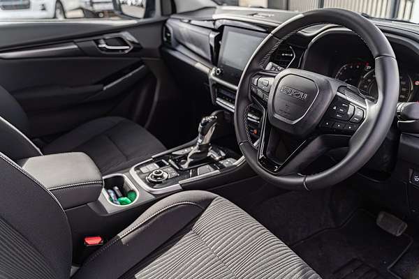2025 Isuzu MU-X LS-U