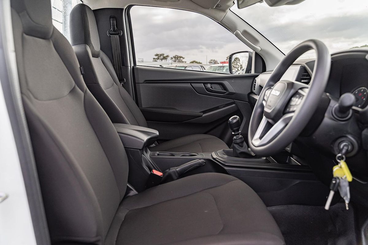 2024 Isuzu D-MAX SX High Ride Rear Wheel Drive