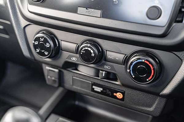 2024 Isuzu D-MAX SX High Ride Rear Wheel Drive