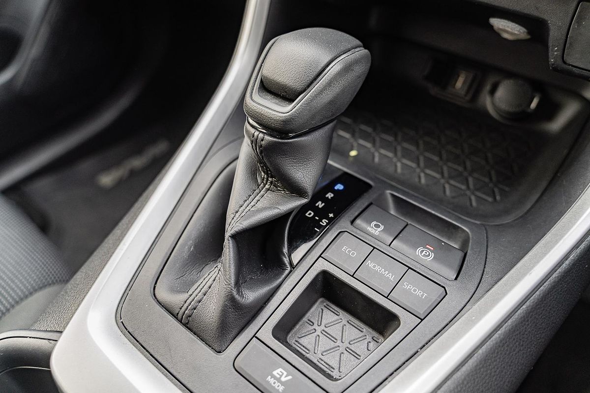 2022 Toyota RAV4 GX AXAH52R