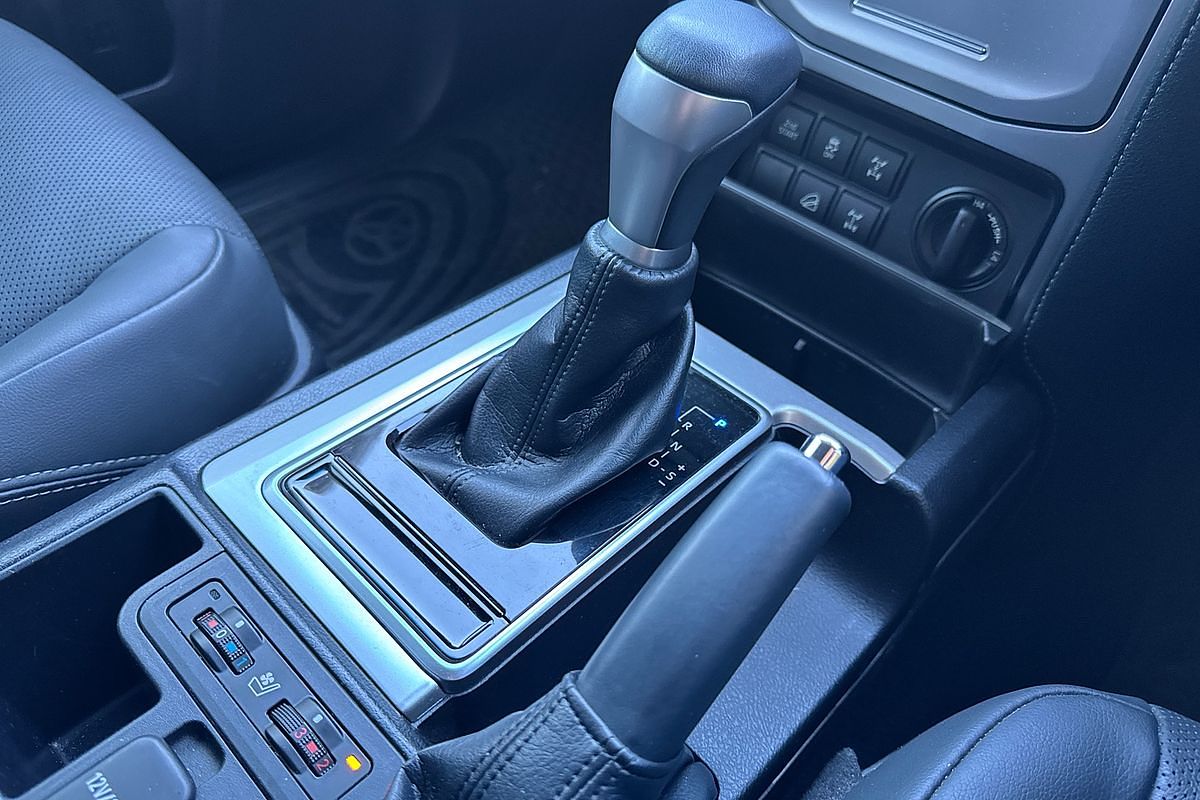 2023 Toyota Landcruiser Prado VX GDJ150R
