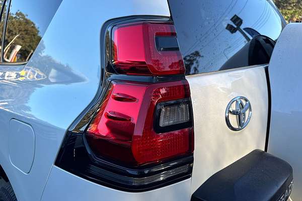 2023 Toyota Landcruiser Prado VX GDJ150R