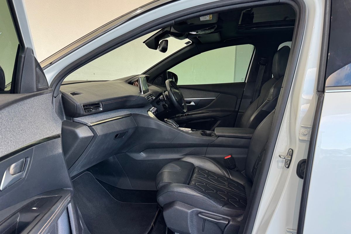 2020 Peugeot 3008 GT Line P84